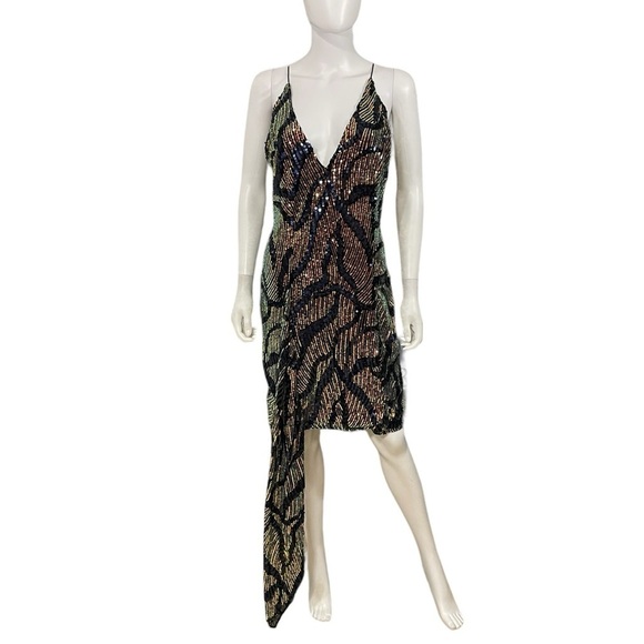 Spaghetti strap sequins V-neck open back dress
New - Picture 9 of 9